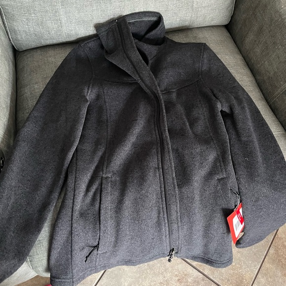 NWT W northface sweater - Picture 1 of 2